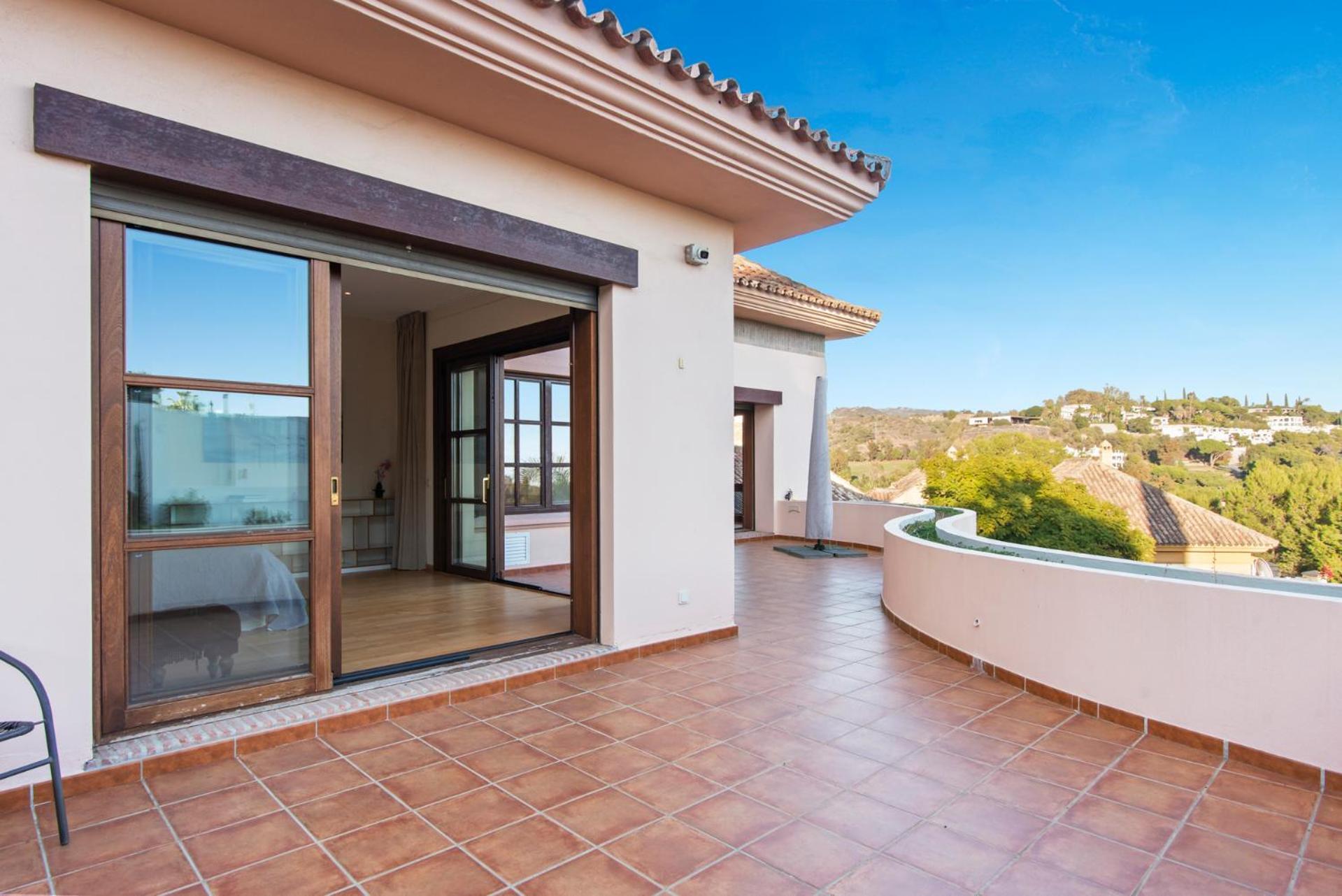 Luxury Villa Robledal By Mabiente - Views Of The Sea And The Golf Course Марбелья Екстер'єр фото