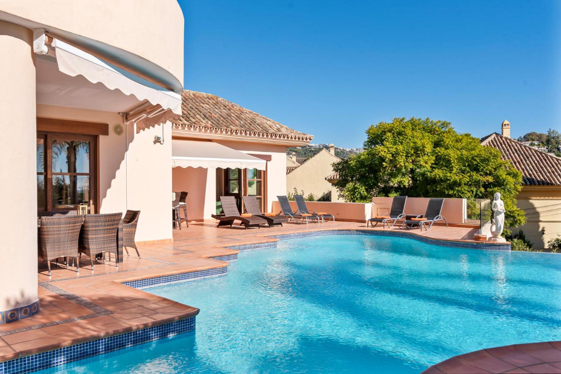Luxury Villa Robledal By Mabiente - Views Of The Sea And The Golf Course Марбелья Екстер'єр фото